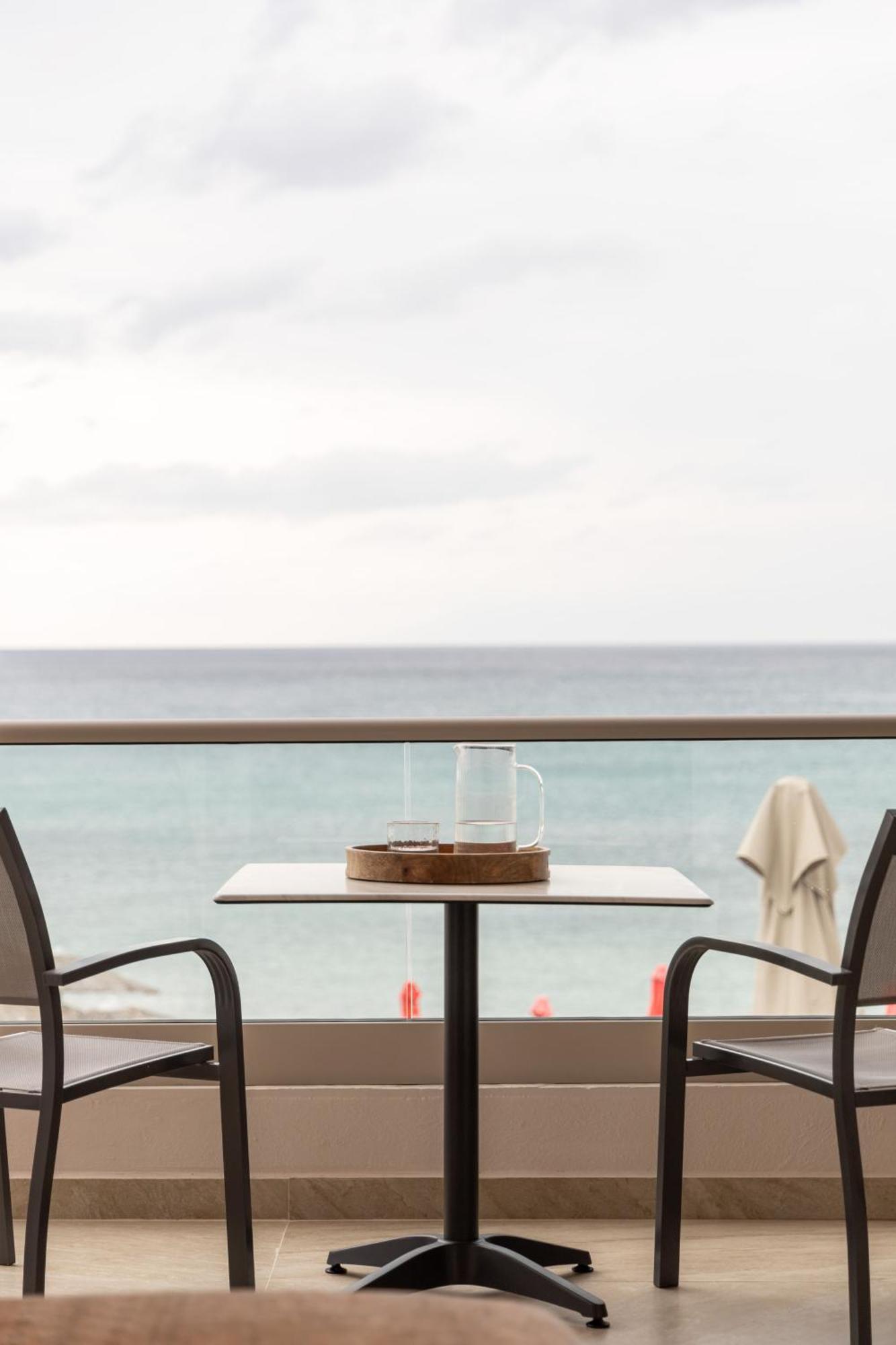 Anna Beach Suites 리메나리아 외부 사진